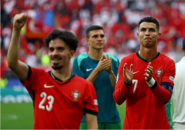 Cristiano-Ronaldo-pastikan-Timnas-Portugal-segel-satu-tempat